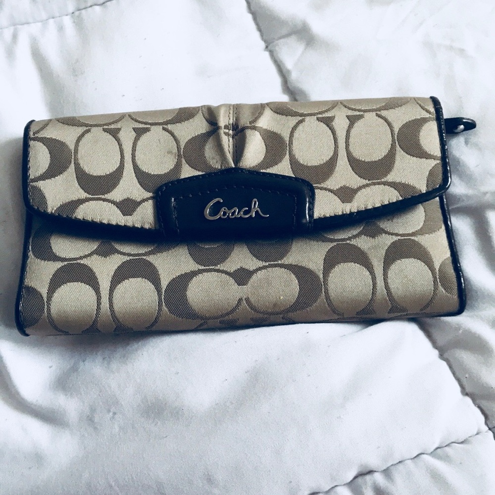 Coach wallet!